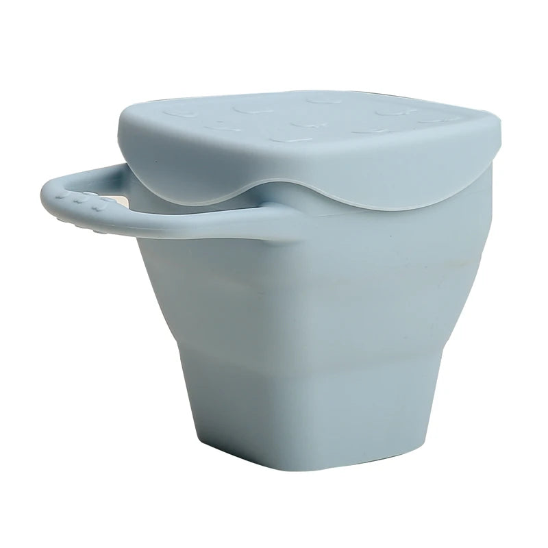 Luumeva Silicone Snack Feeding Plate with Lid