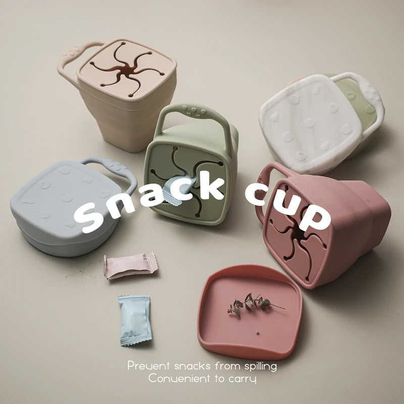 Luumeva Silicone Snack Feeding Plate with Lid