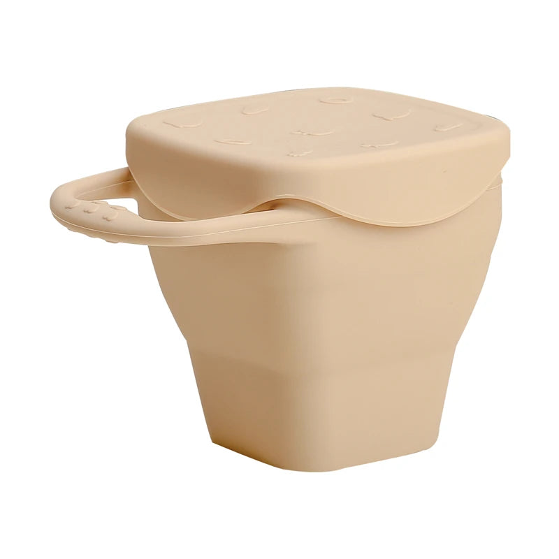 Luumeva Silicone Snack Feeding Plate with Lid